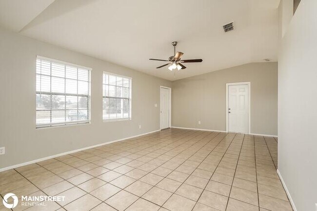 Foto del edificio - 1931 N W 16TH TER, CAPE CORAL, FL 33993