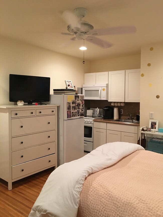 The Claremont Apartments Philadelphia, PA