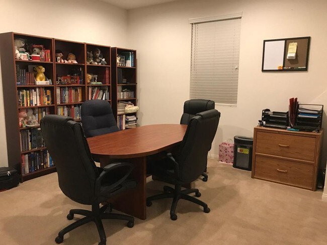 Loft/Office - 9602 Hanna Ave