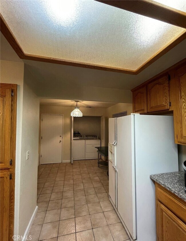 Foto del edificio - 8149 Glen Alta Way