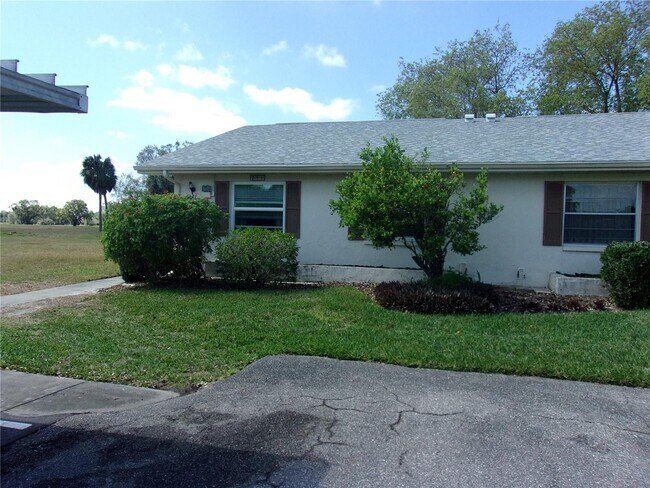 Foto del edificio - 241 Gloucester Blvd