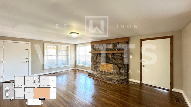 Foto del edificio - 3 Bedroom Home w/Lots of Space in Forestda...
