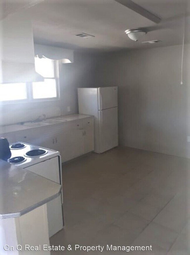 Foto del edificio - 3 br, 1 bath House - 816 N. Church