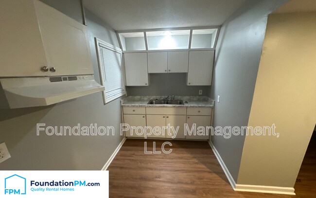Building Photo - 4074 Navaho Ave