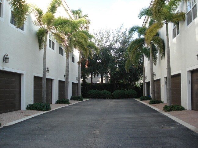 Building Photo - 116 Ocean Cay Way