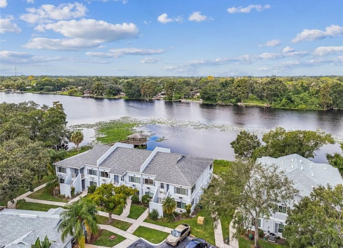 Photo - 7246 E Bank Dr (Tampa, FL)
