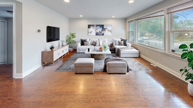 Foto del edificio - 9337 S Oglesby Ave
