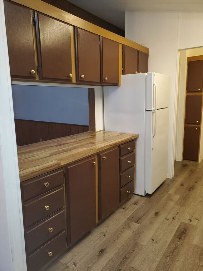 Building Photo - 2bed 2bath Double Wide Mobile