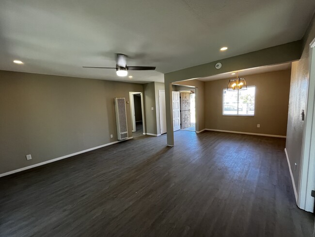 Foto del edificio - 7673 Brookhaven Rd