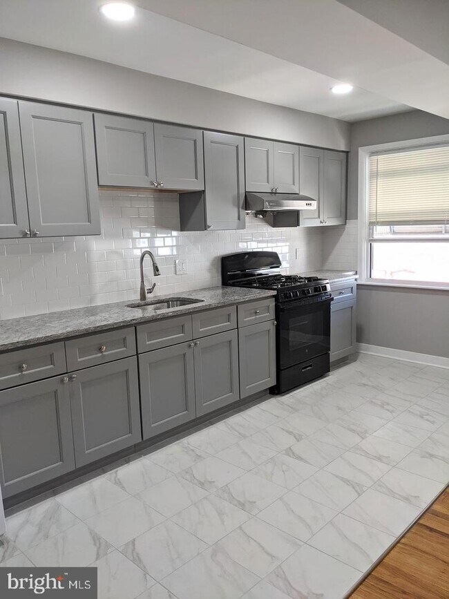 Foto del edificio - 1834 S 29th St