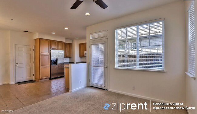 Foto del edificio - 3 br, 3 bath House - 251 Soapstone Com, Li...