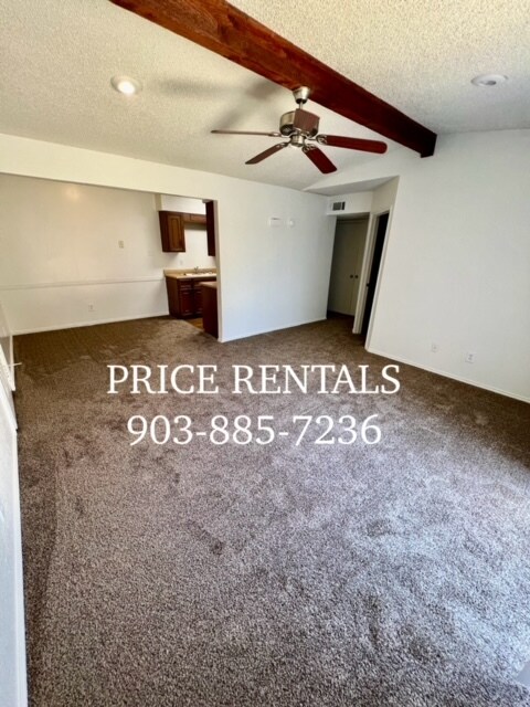 Foto del edificio - 475 Industrial Dr W