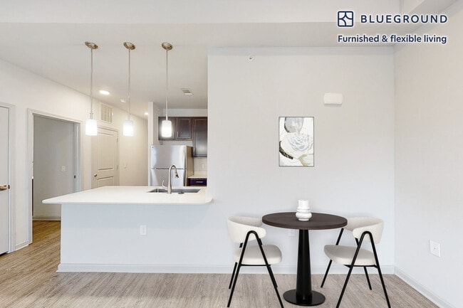 Building Photo - 4300 Swanson Wy