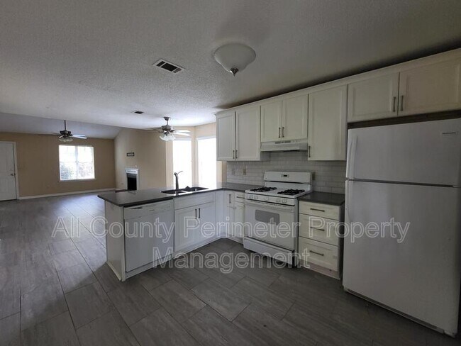 Building Photo - 1212 Scripps Ct SW