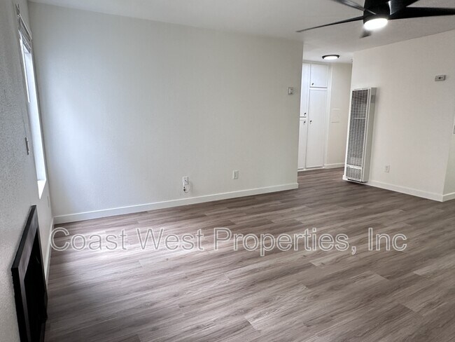 Foto del edificio - 3539 Roosevelt St