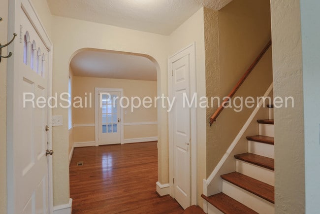 Building Photo - 127 Wythe Pky