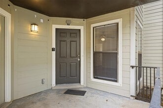 Building Photo - 10616 Mellow Meadow Dr