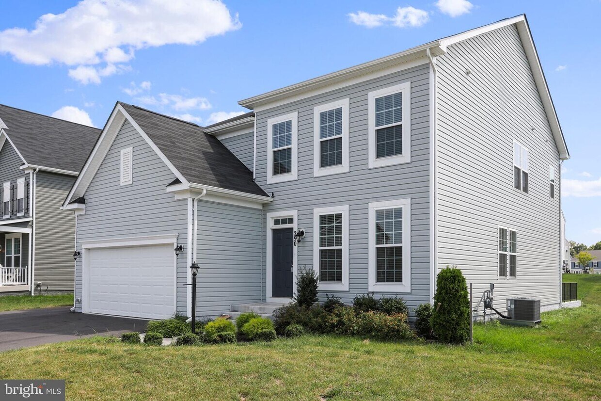 290 Norland Knoll Dr, Stephenson, VA 22656 House Rental in Stephenson