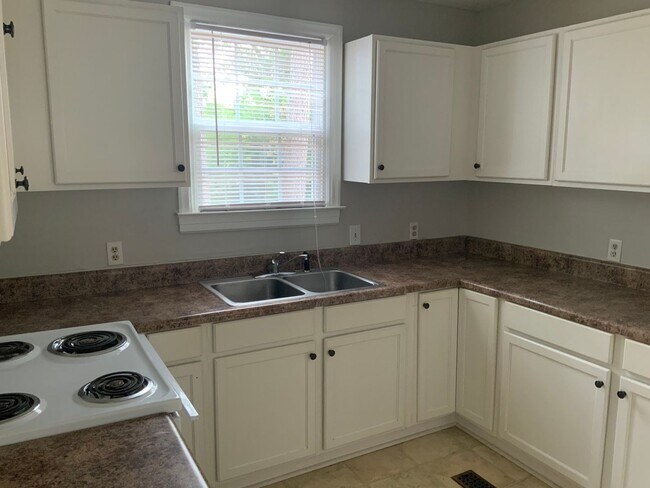 Foto del edificio - 38 Ansley Ct