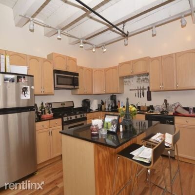 Foto del edificio - 1049 N Paulina St