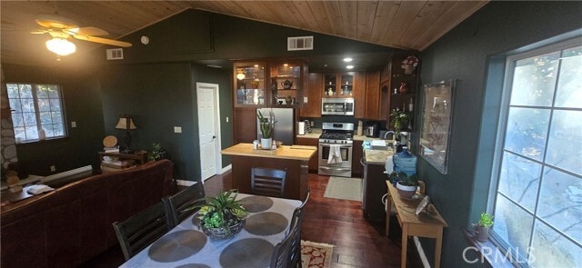 Foto principal - 27607 Oak Knoll Dr