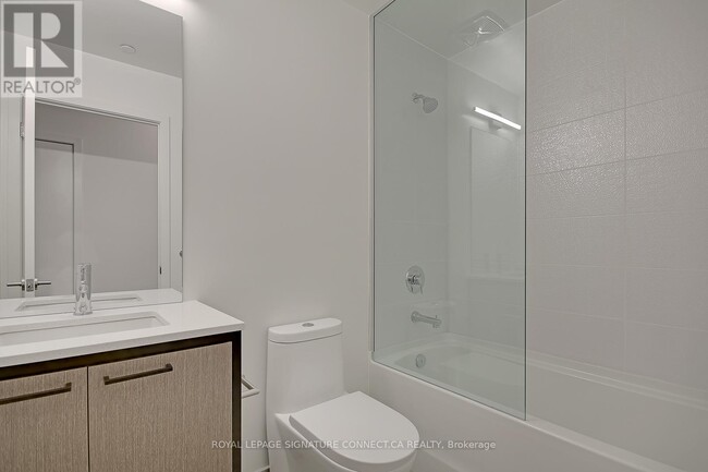 Photo du bâtiment - 519-1808 ST CLAIR Ave