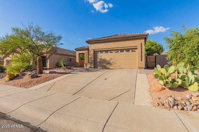 Building Photo - 4614 E Prickly Pear Trail