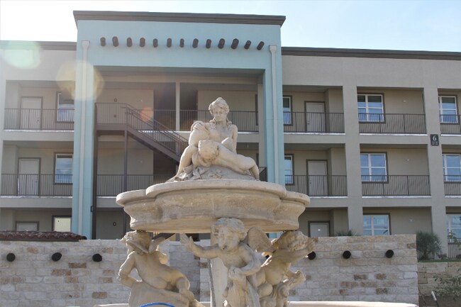 Foto del edificio - 6007 Grissom Rd
