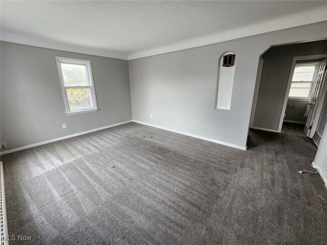 Foto del edificio - 21170 Fuller Ave