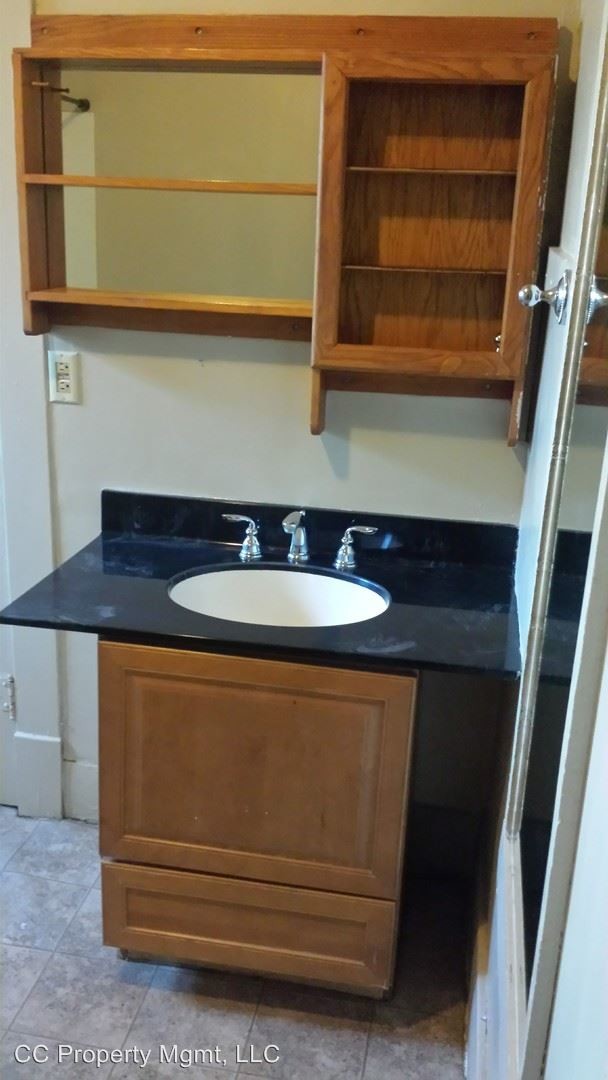 Foto del edificio - 2 br, 1 bath House - 716 Haines Ave.