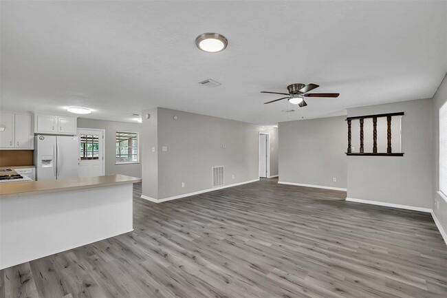 Foto del edificio - 29806 Lazy Ln