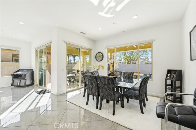 Foto del edificio - 61 Cabernet