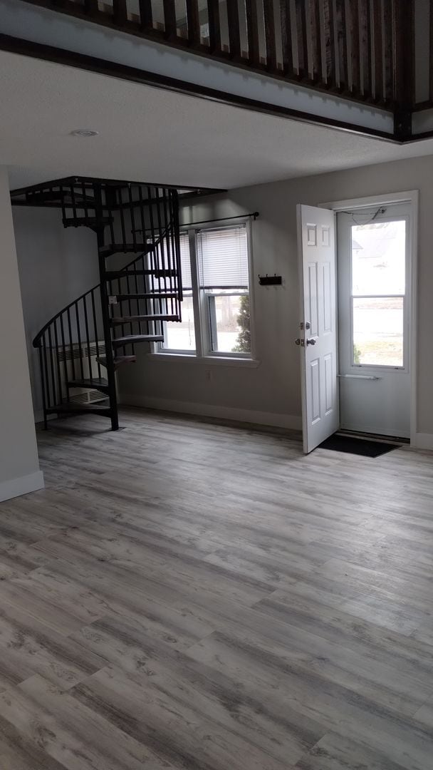 Building Photo - 309 Rose St