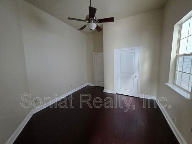 Photo - 621 S Cortez Street Apartment