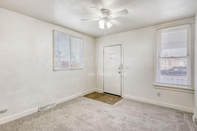 Photo - 654 Meade St House