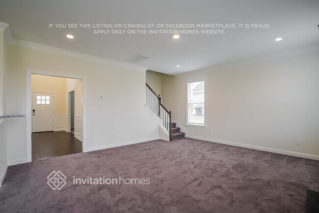 Building Photo - 1079 Vanguard Dr