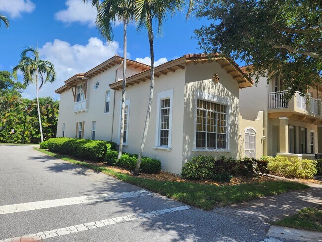 Foto del edificio - 2413 NW 7th St