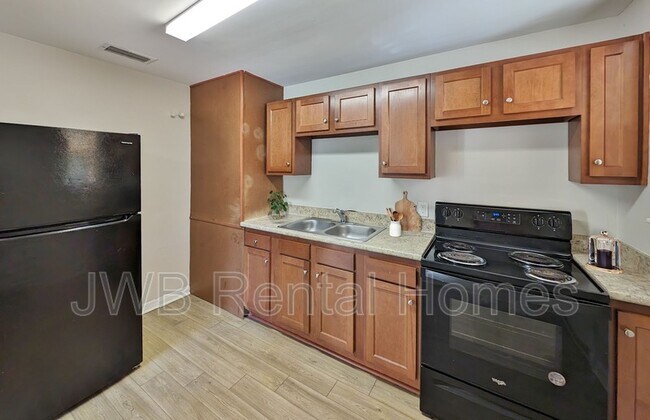 Foto del edificio - 9017 6th Ave