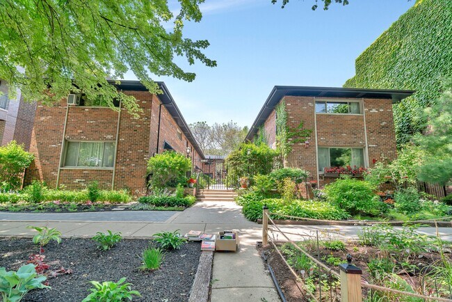 Foto del edificio - 5440 S Kimbark Ave