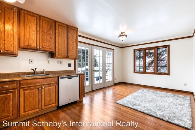 Building Photo - 2 br, 2 bath House - 2164 Three Kings Cour...