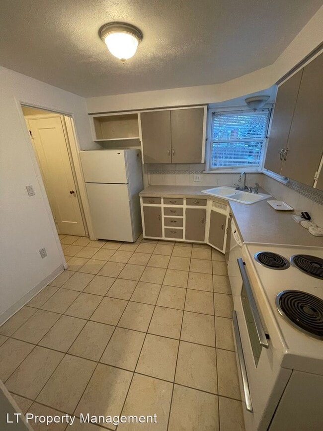 Building Photo - 2 br, 2 bath House - 2618 W Garland Ave