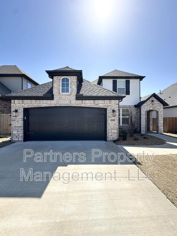 Foto del edificio - 2969 W Sauter Ln