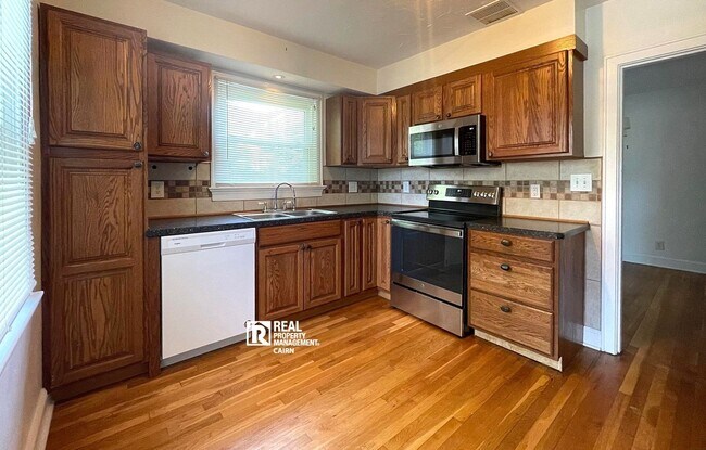 Foto del edificio - Charming 4 Bedroom, 2 Bath Home