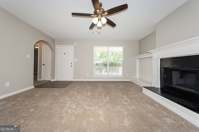 Building Photo - 607 Hynds Springs Dr