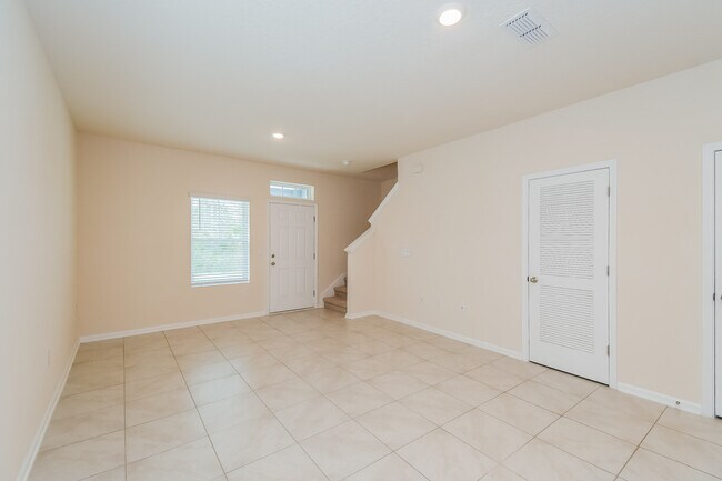 Building Photo - 86728 Mainline Rd, Yulee, FL