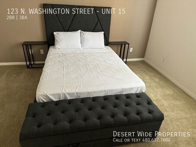 Foto del edificio - 123 N Washington St