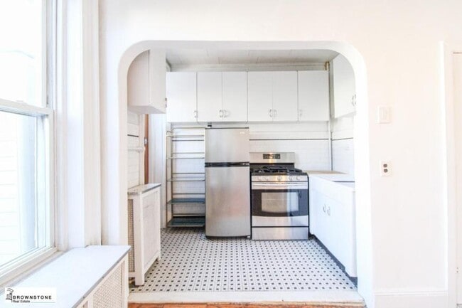 Building Photo - 1 bedroom in BROOKLYN NY 11231