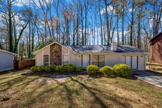 Building Photo - 8133 Creekstone Ct
