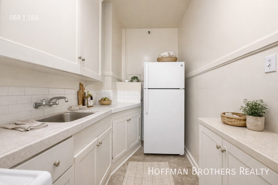 Foto del edificio - 1611 Schrader Blvd