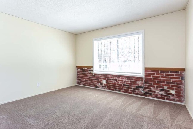 Foto del edificio - 1231 W El Camino Ave